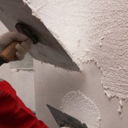 Enduit flexible pour façade et murs intérieurs