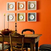 Comment accrocher une plaque au mur: options de conception