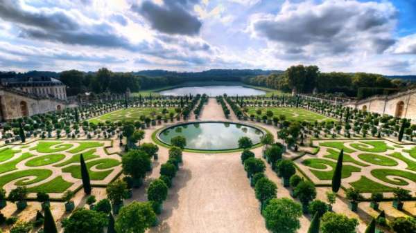 Photo murale surplombant le château de Versailles