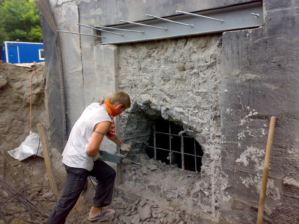 Découper les ouvertures dans le mur porteur