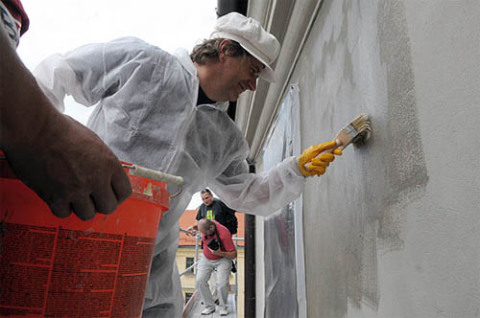 Apprêt pour la façade de la maison