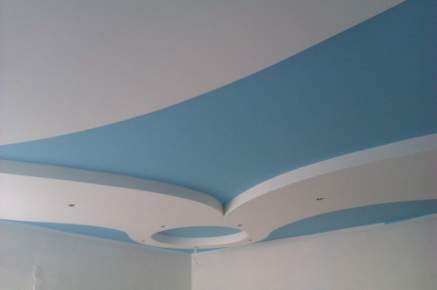 Peinture de plafond combinée avec émulsion d'eau.