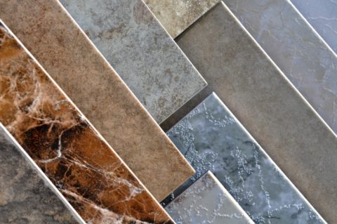 Carreaux de porcelaine pour murs et sols: une variété de couleurs et de textures